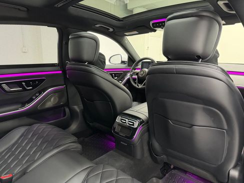 Used 2023 Mercedes-Benz S 580 4MATIC Sedan image 13