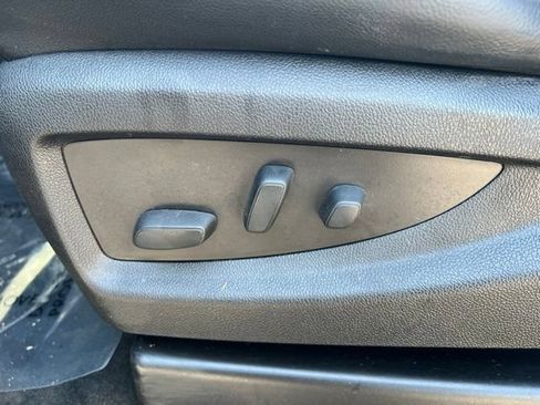 Used 2018 GMC Sierra 3500 SLT AWD/4WD image 15