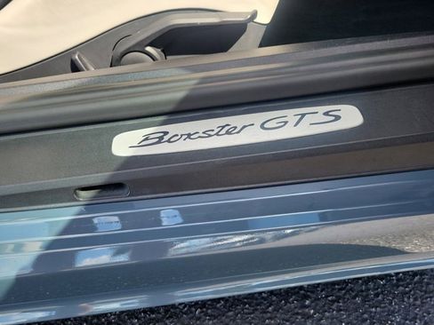 Used 2018 Porsche 718 Boxster GTS image 4
