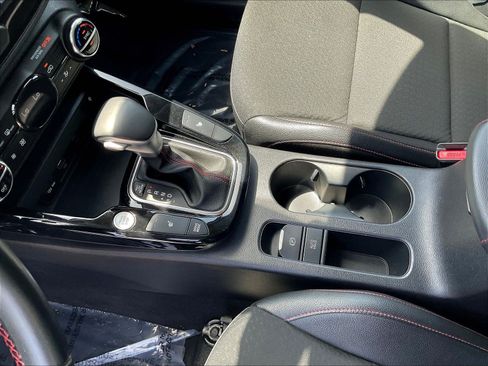 Used 2024 Kia Soul GT-Line w/ Option Group 020 FWD image 19