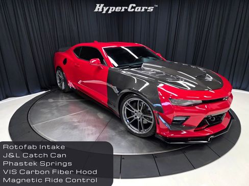 Used 2016 Chevrolet Camaro SS image 1