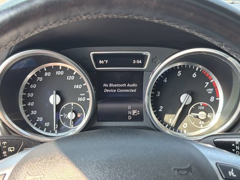 Used 2016 Mercedes-Benz GL 450 4MATIC image 37