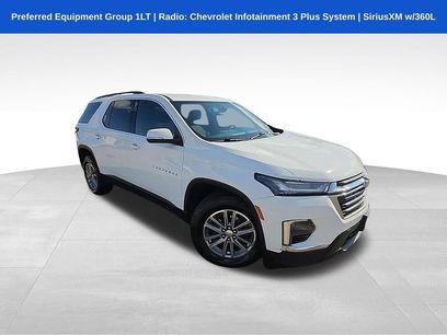 Used 2023 Chevrolet Traverse LT