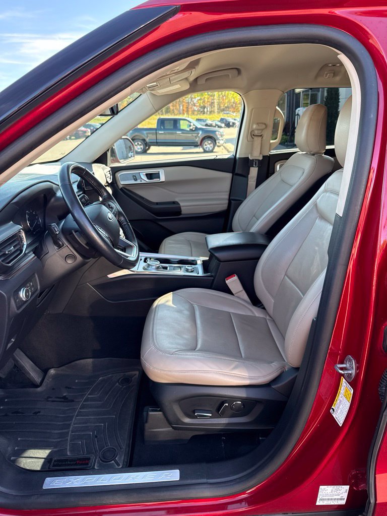 Used 2020 Ford Explorer Limited AWD/4WD image 16