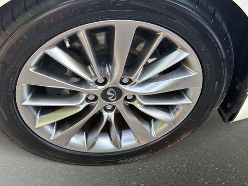 Used 2018 INFINITI Q50 Luxe w/ Cargo Package (L95) RWD image 10