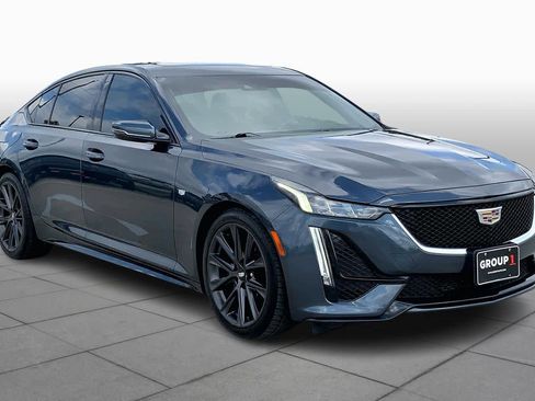 Used 2020 Cadillac CT5 Sport image 3