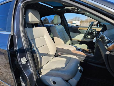 Used 2012 Mercedes-Benz E 350 Sedan image 10