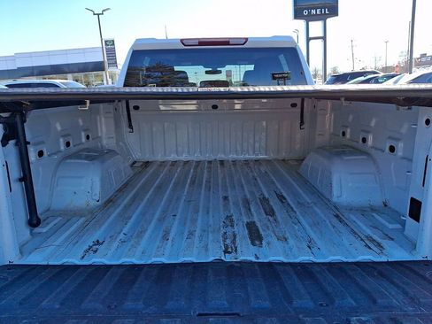 Certified 2021 GMC Sierra 1500 SLE image 28