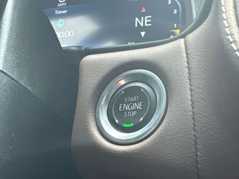 Used 2024 Chevrolet Tahoe High Country AWD/4WD image 7