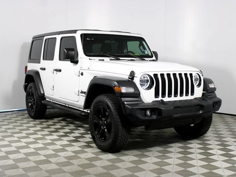 Used 2020 Jeep Wrangler Unlimited Sport AWD/4WD image 37