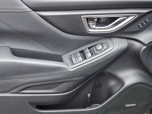 Used 2023 Subaru Forester Touring image 12