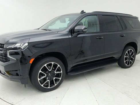 Used 2024 Chevrolet Tahoe RST w/ Luxury Package RWD image 3