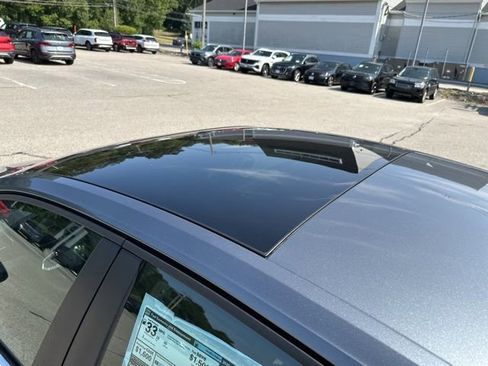 New 2025 Volkswagen Jetta SE image 9