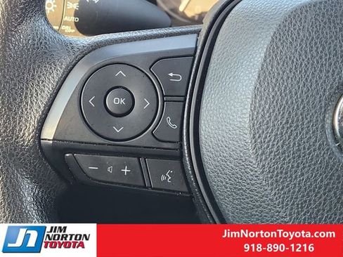 Used 2024 Toyota RAV4 XLE image 29