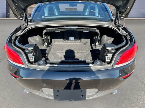 Used 2015 BMW Z4 sDrive35i RWD image 26