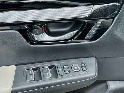Used 2023 Honda CR-V EX-L image 18