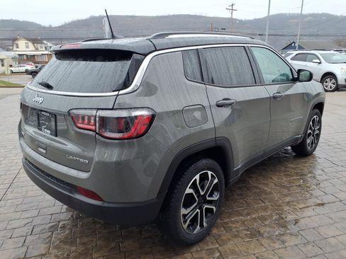 Used 2022 Jeep Compass Limited image 6