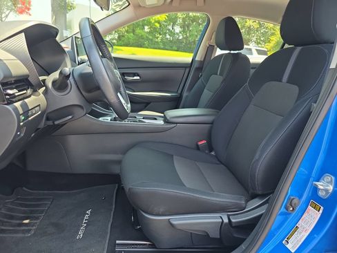 Used 2023 Nissan Sentra SV FWD image 10