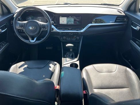 Used 2020 Kia Niro EX Premium FWD image 10