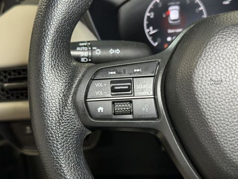 Used 2024 Honda HR-V LX image 24