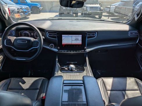 Used 2022 Jeep Wagoneer Series II w/ Premium Group I image 17