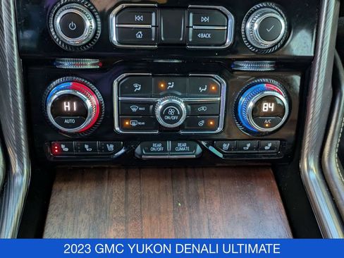 Used 2023 GMC Yukon Denali Ultimate AWD/4WD image 28