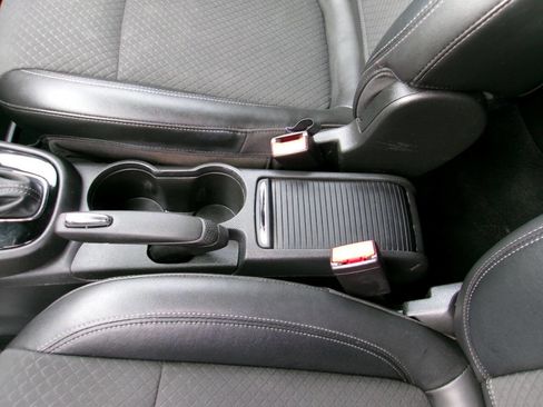 Used 2017 Buick Encore Preferred image 32