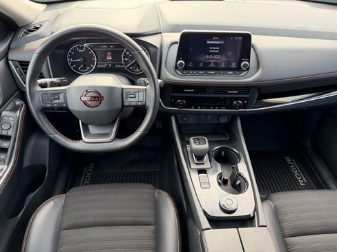 Certified 2025 Nissan Rogue SV AWD/4WD image 25