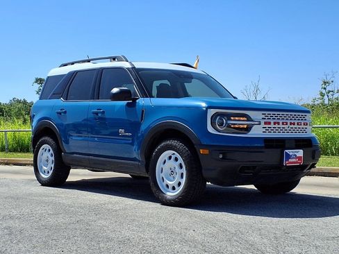 Certified 2023 Ford Bronco Sport Heritage Limited image 3