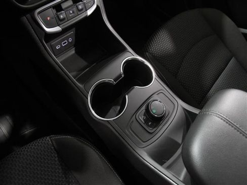 Certified 2024 GMC Terrain SLE AWD/4WD image 14