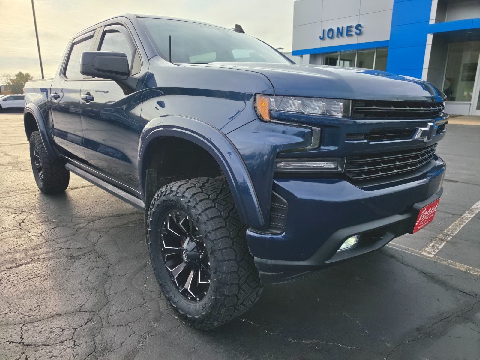 Used 2019 Chevrolet Silverado 1500 RST w/ All-Star Edition AWD/4WD image 7