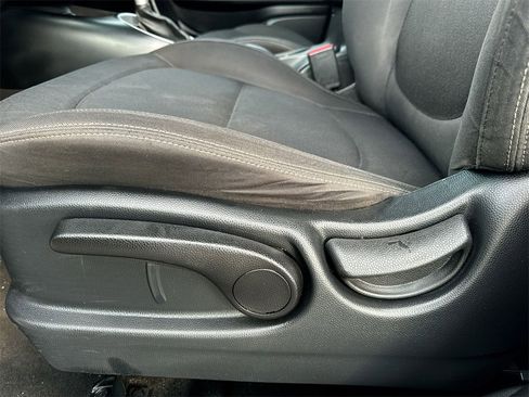 Used 2015 Kia Soul image 12