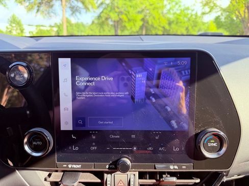 Certified 2023 Lexus NX 250 FWD w/ Towing Package (2000 Lbs) image 22