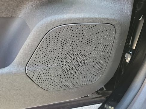 Certified 2023 Lincoln Corsair FWD image 18