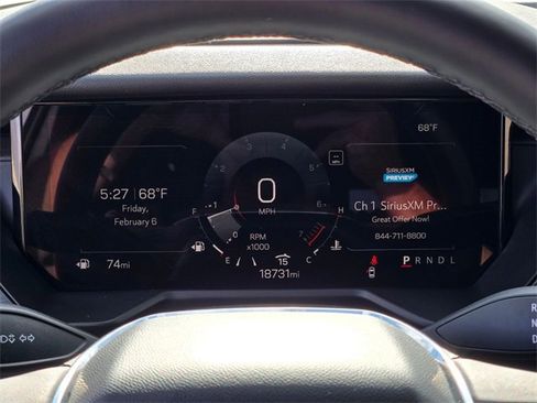 Used 2025 GMC Acadia Elevation image 27