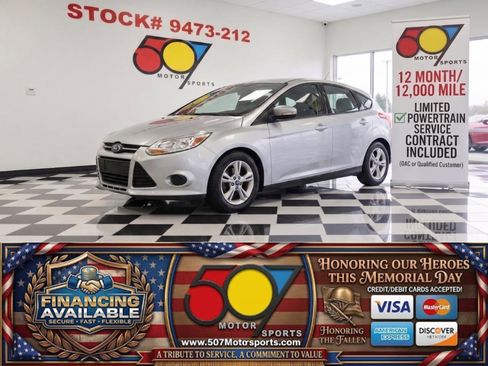 Used 2013 Ford Focus SE FWD image 1