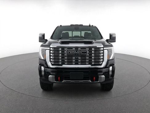 Used 2024 GMC Sierra 2500 Denali Ultimate AWD/4WD image 5