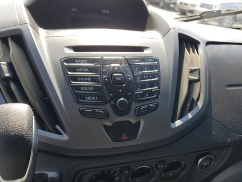 Used 2019 Ford Transit 250 130 Low Roof image 22