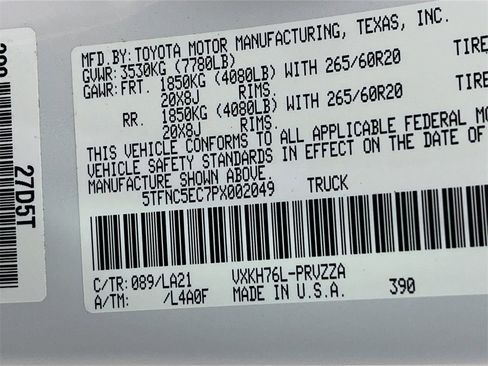 Used 2023 Toyota Tundra Platinum w/ Advanced Package image 28