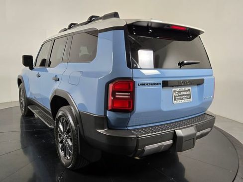 Used 2025 Toyota Land Cruiser w/ Premium Package image 4