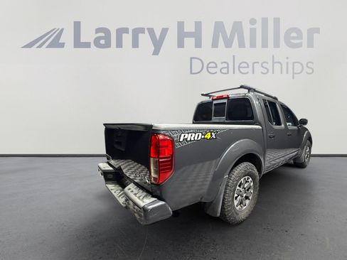 Used 2015 Nissan Frontier PRO-4X w/ Pro-4x Luxury Package image 5