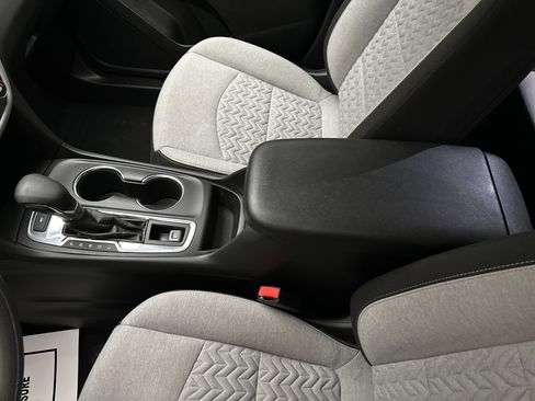 Used 2023 Chevrolet Equinox LT w/ LPO, Floor Liner Package image 32