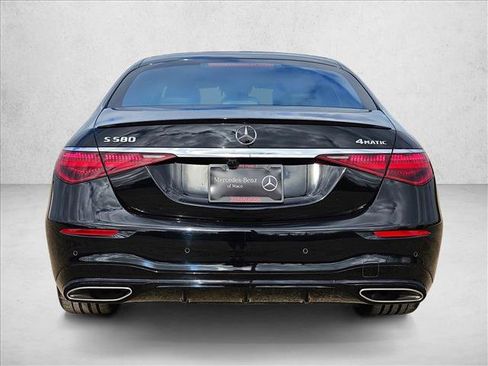 Used 2022 Mercedes-Benz S 580 4MATIC Sedan image 6