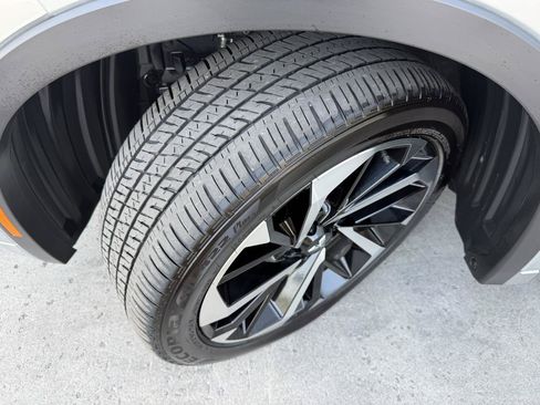 Used 2025 Mitsubishi Outlander SEL Plug-In Hybrid AWD/4WD image 62