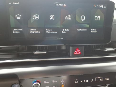 New 2026 Kia Carnival FWD image 21