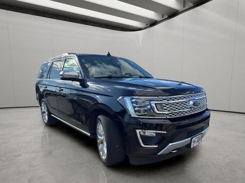 Used 2019 Ford Expedition Platinum image 4