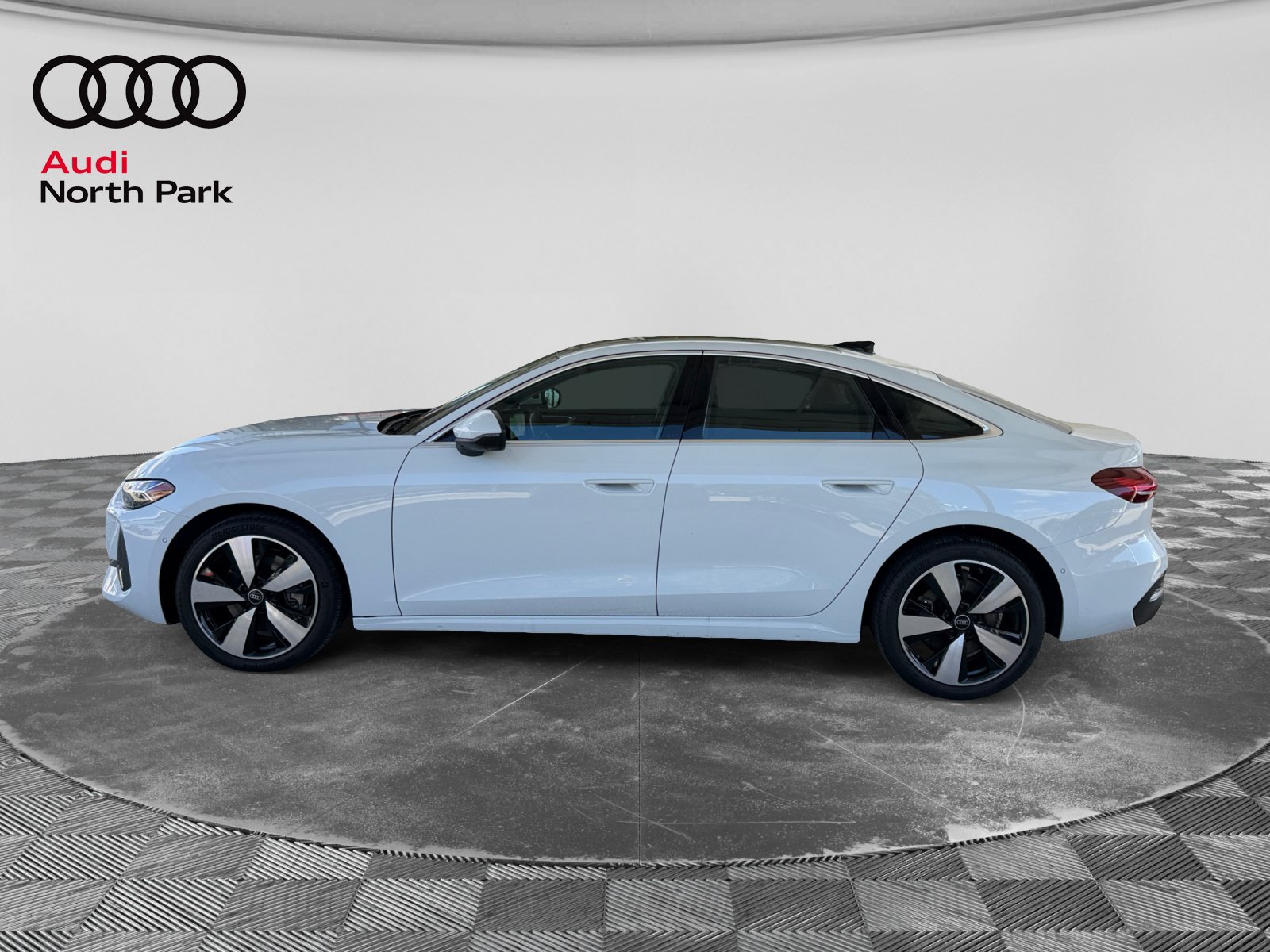 Used 2025 Audi A5 Premium Plus AWD/4WD image 2