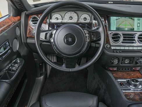 Certified 2016 Rolls-Royce Ghost Extended Wheelbase image 41