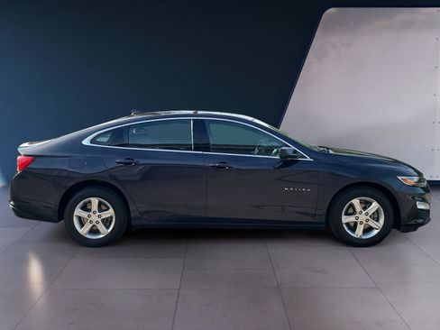 Used 2022 Chevrolet Malibu LS FWD image 6