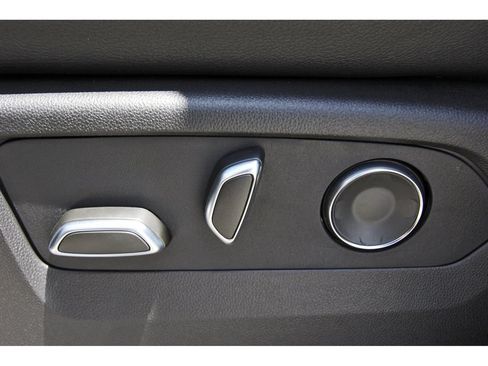 New 2026 Cadillac Escalade ESV 2WD image 23